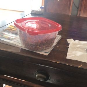 Meet your Posher, Mia